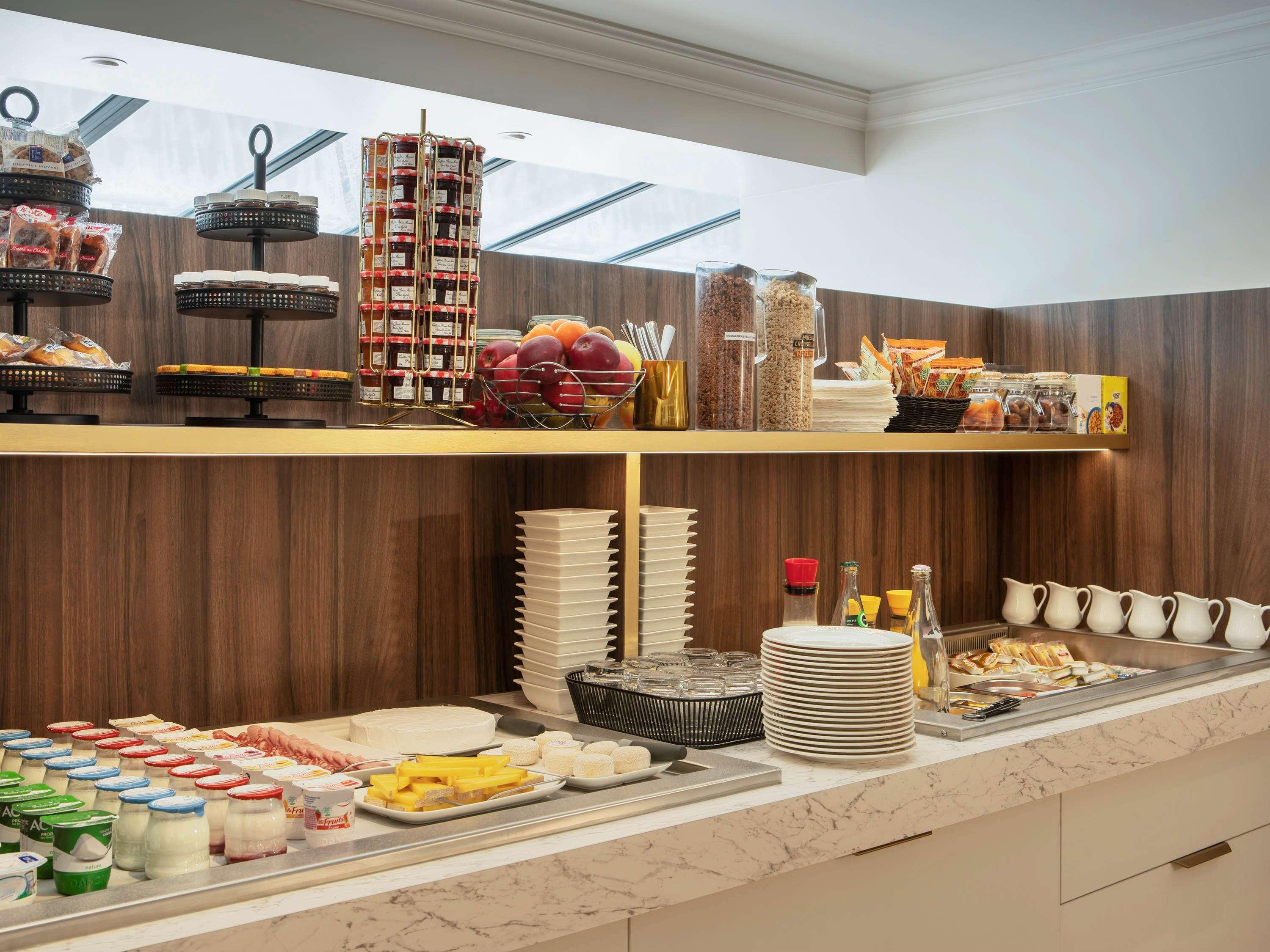 Mercure Versailles Paris Ouest Экстерьер фото